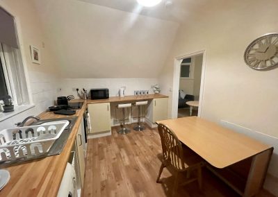 Lincoln House Kitchen Table